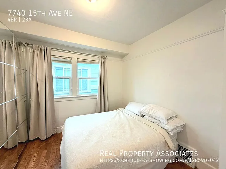 7740 15th Ave NE — Photo 7