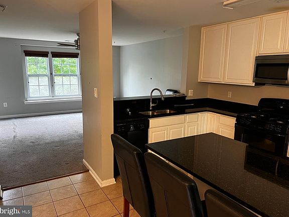 4th image of 12540 Horseshoe Bend Cir #250