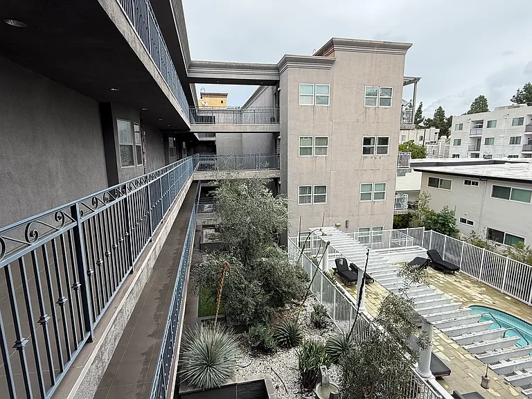 The Watermarque Apartments — Photo 45