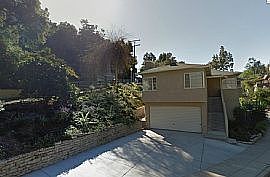1st image of 2852 N Beachwood Dr