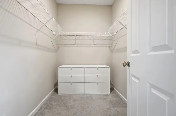 515 Kilkenny Ct — Photo 16