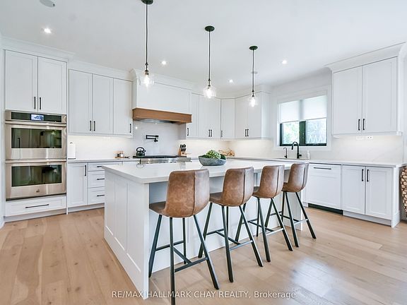 5th image of 1 Morrison Pl