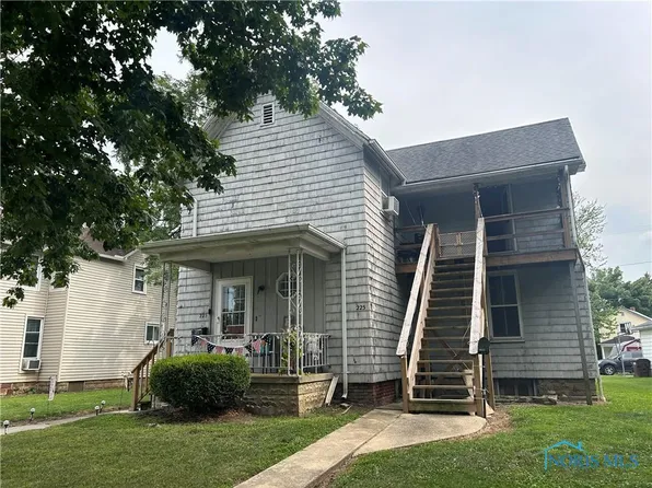 225 W Perry St, Tiffin, OH 44883