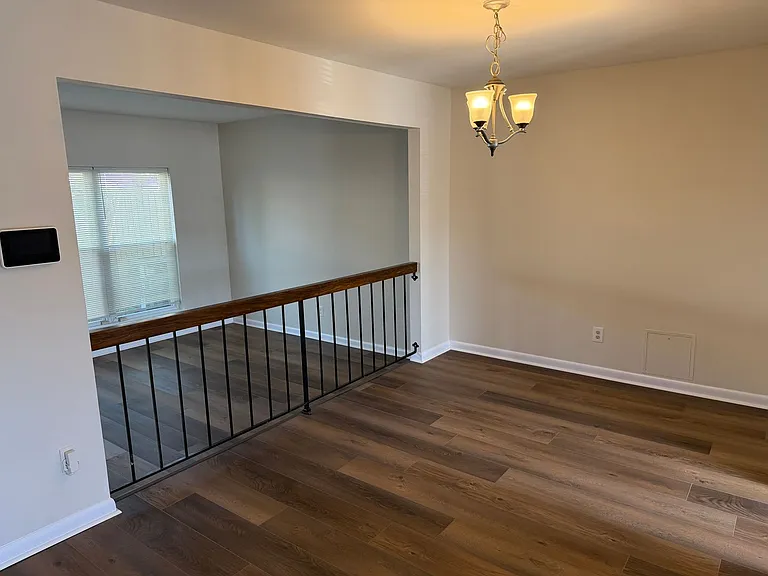 629 Counselor Sq — Photo 5