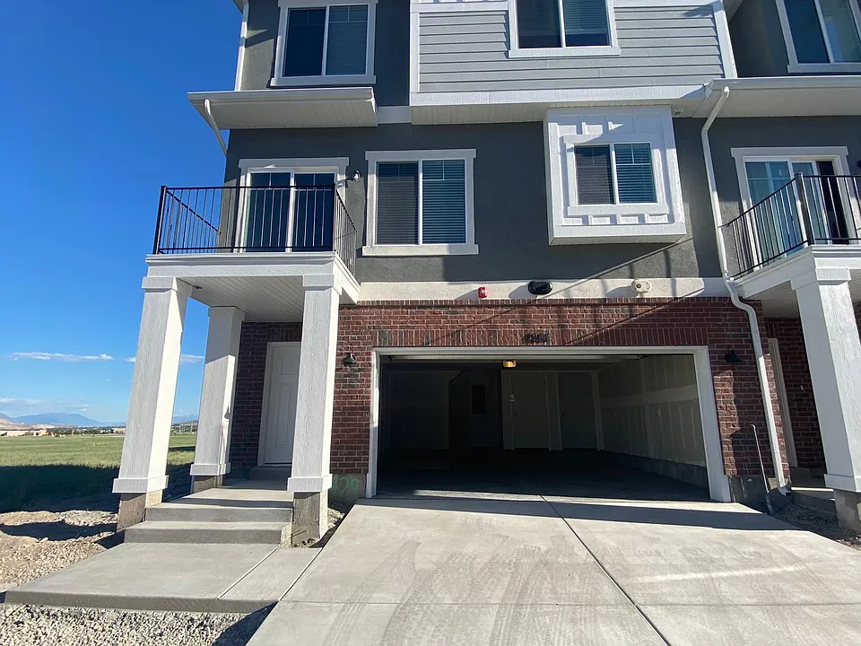 With Garage Open
