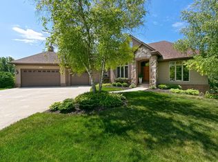 2270 Gold Point, Victoria, MN 55386