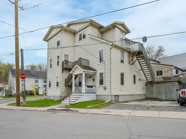 432 Barrie St, Kingston, ON K7K 3T9