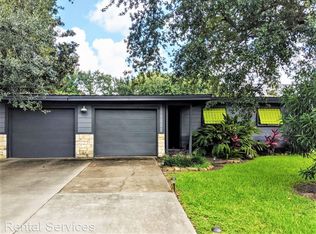 716 Port Neches Ave, Port Neches, TX 77651