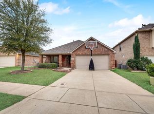 801 Golden Bear Ln, McKinney, TX 75072