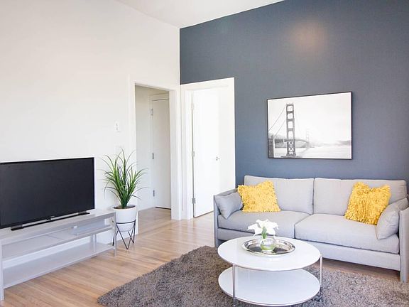 4th image of 1591 Page St APT 201