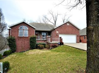 1318 S Breckenridge Loop, Rogers, AR 72756