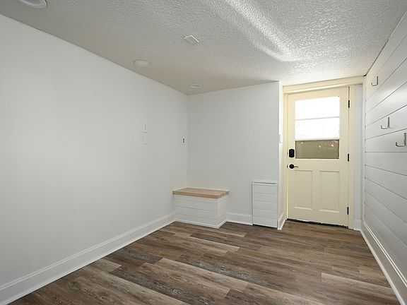 2nd image of 14516 Wilshire Cir #Basement