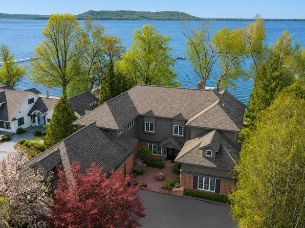 4868 W Whispering Pnes, Glen Arbor, MI 49636