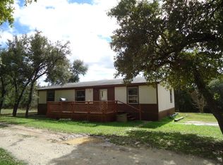 410 E 14th St, Blanco, TX 78606