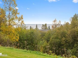 4541 Southpark Bluff Dr, Anchorage, AK 99516