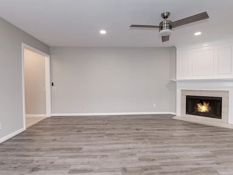 11205 Rienzi Pl #202 — Photo 2