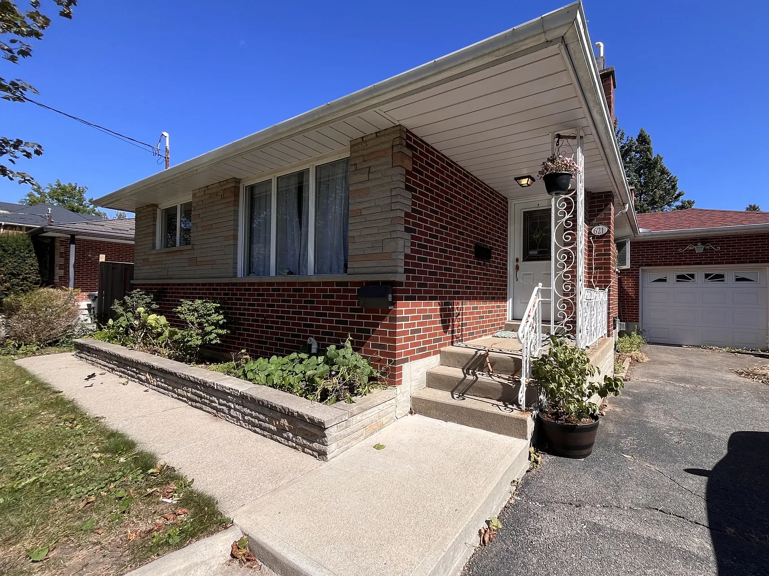 2 bed, $1,875 — Photo 2