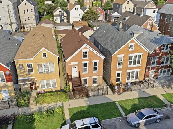 2333 S Whipple St, Chicago, IL 60623