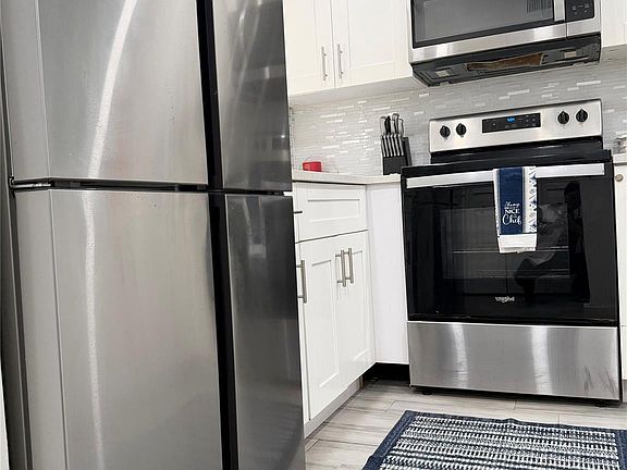 2nd image of 2950 W Sunrise Lks Drive #106