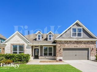 9923 Oaklawn Dr, Mont Belvieu, TX 77523