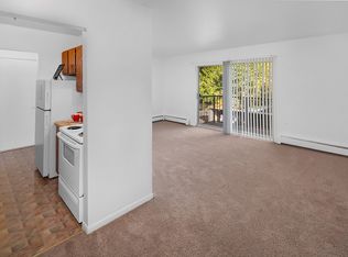 29356 Dequindre Rd #424-201, Warren, MI 48092