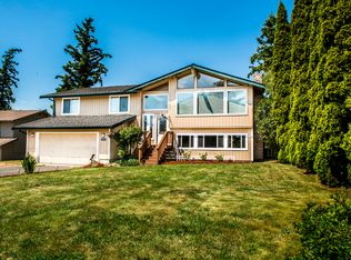 2423 Cindy Pl, Mount Vernon, WA 98273
