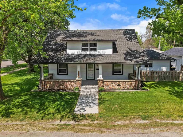 103 E Harrison St, Delphi, IN 46923