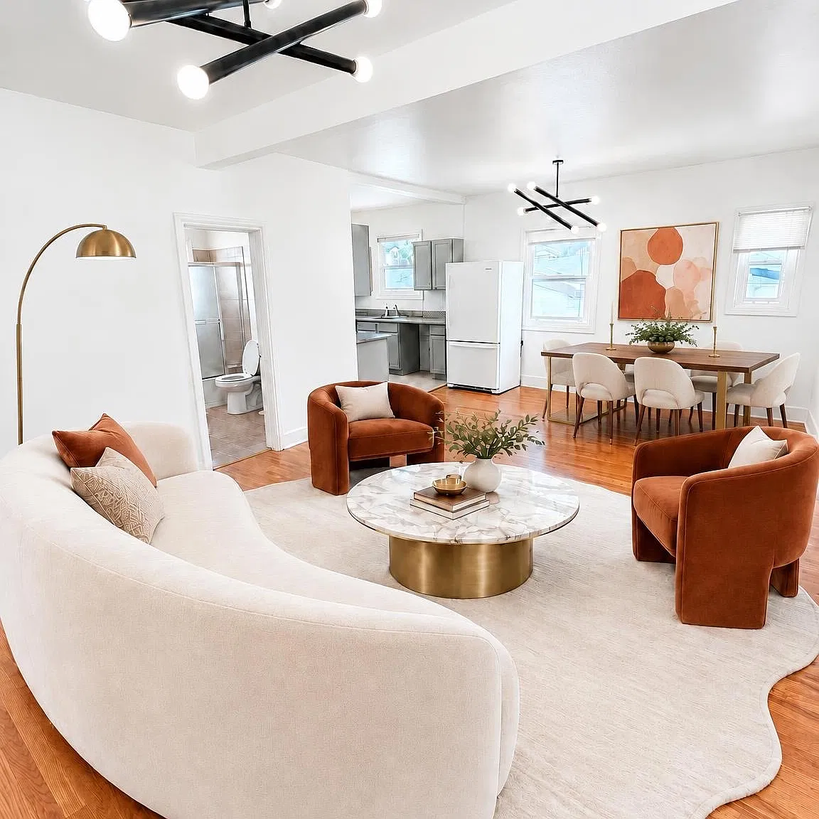 2 bed, 1050 sqft, $3,950 — Photo 1