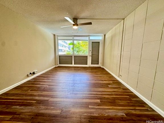 3rd image of 425 Ena Rd APT 302B
