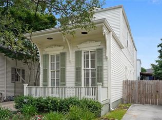 1141 Constantinople St, New Orleans, LA 70115