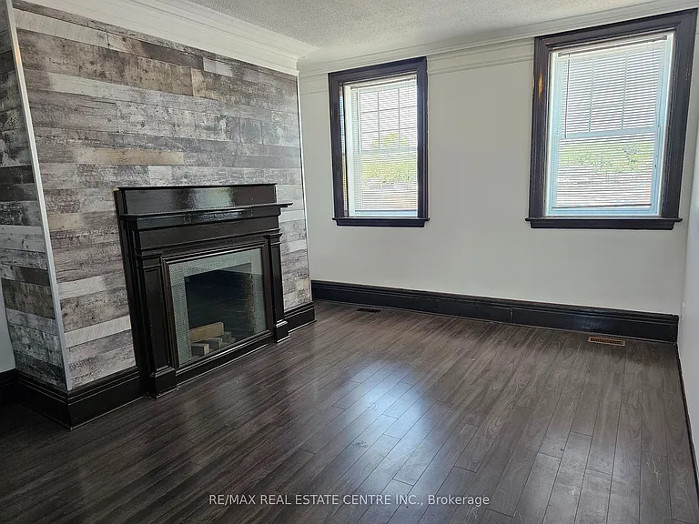 1 Mill St #1 — Photo 21