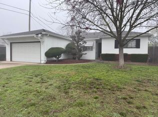 6717 52nd St, Sacramento, CA 95823