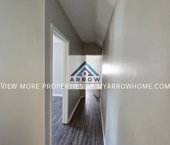 1632 Dewey Ave — Photo 15