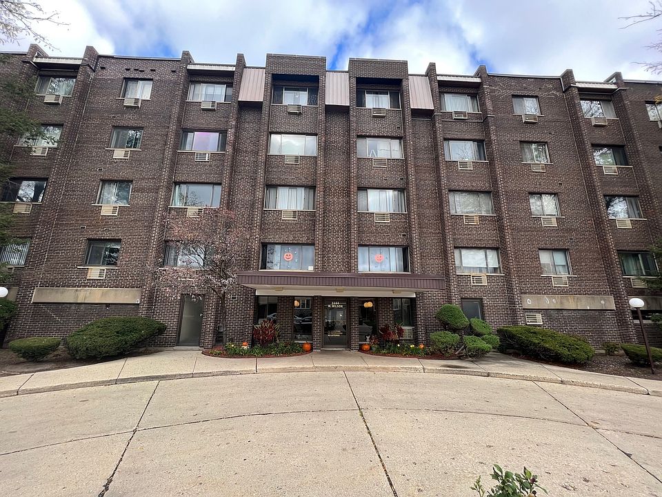 1st image of 8444 W Wilson Ave Unit 411