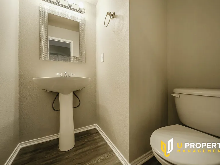 3501 Aldersyde Dr — Photo 15
