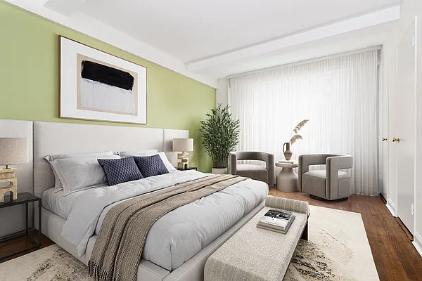 Rented by Central Park South Associates | media 17