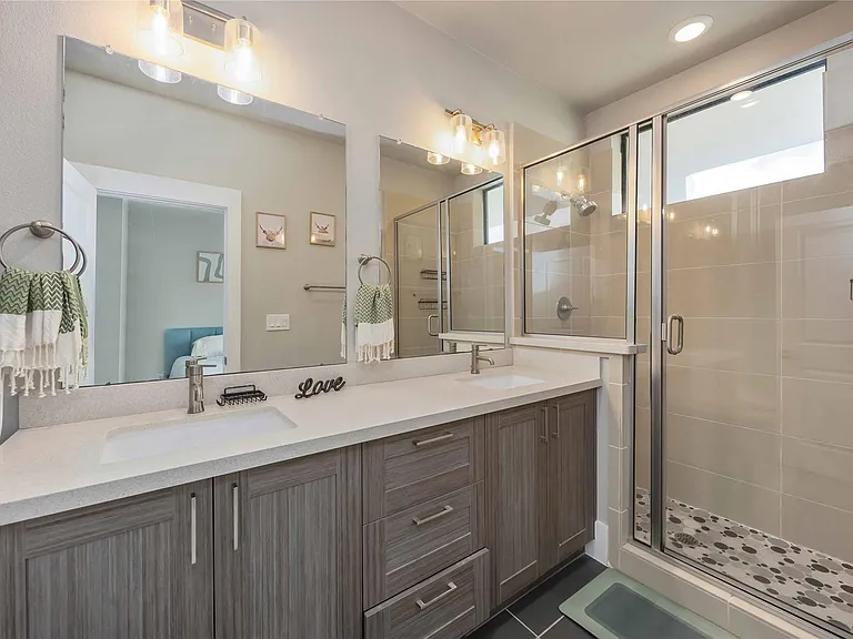 2401 Crawford St #A210 — Photo 11