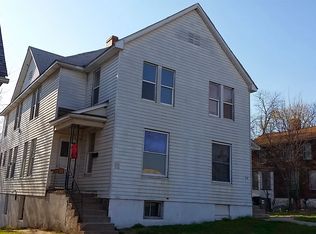 910 Harrison St, Davenport, IA