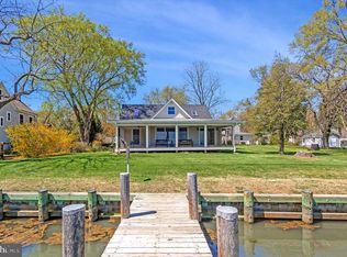 1268 Hayes Rd, Shady Side, MD