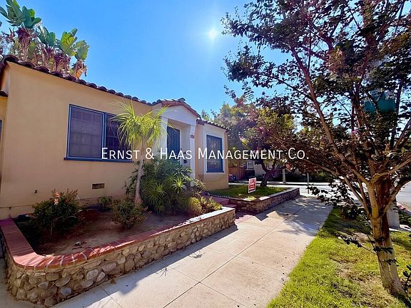 3rd image of 2600 E 3rd St