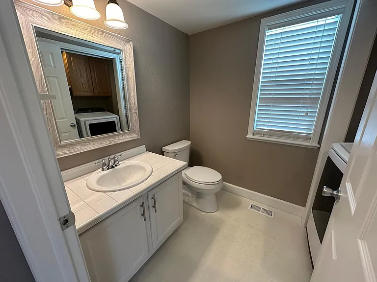 2345 Damon Dr — Photo 16