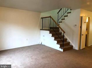 60 Chelsea Cir, Clementon, NJ 08021