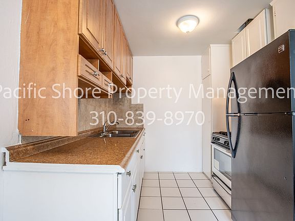 5th image of 10849 Venice Blvd #4