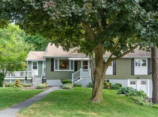 212 Ridgewood Dr, Leominster, MA 01453