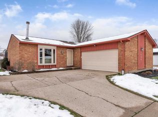 3054 Regal Ln, Cincinnati, OH 45251