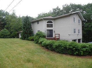 126 Streamside St, Kunkletown, PA 18058