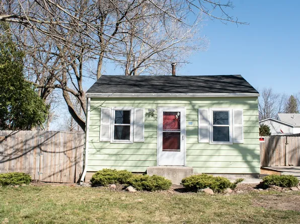 2512 Morton Ave, Des Moines, IA 50317