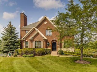 3 W Prairie Ct, Hawthorn Woods, IL 60047