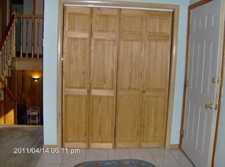 477 Garnette Rd, Akron, OH 44313