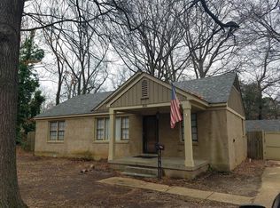 806 Colonial Rd, Memphis, TN 38117